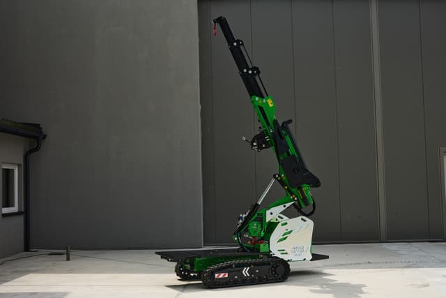 Mini żuraw zasięg ponad 10 m Befard XM1200