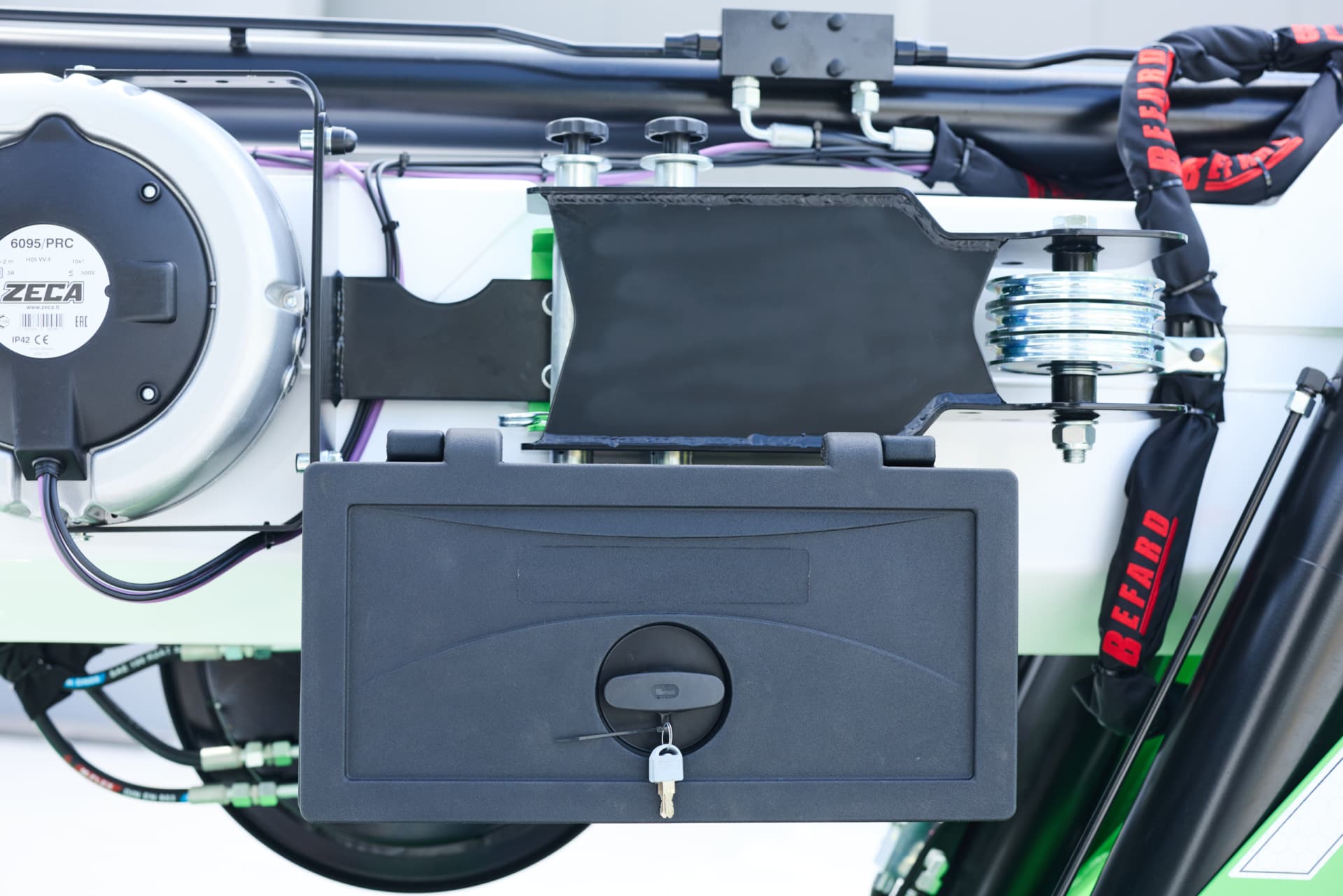 Mini żuraw TB10002