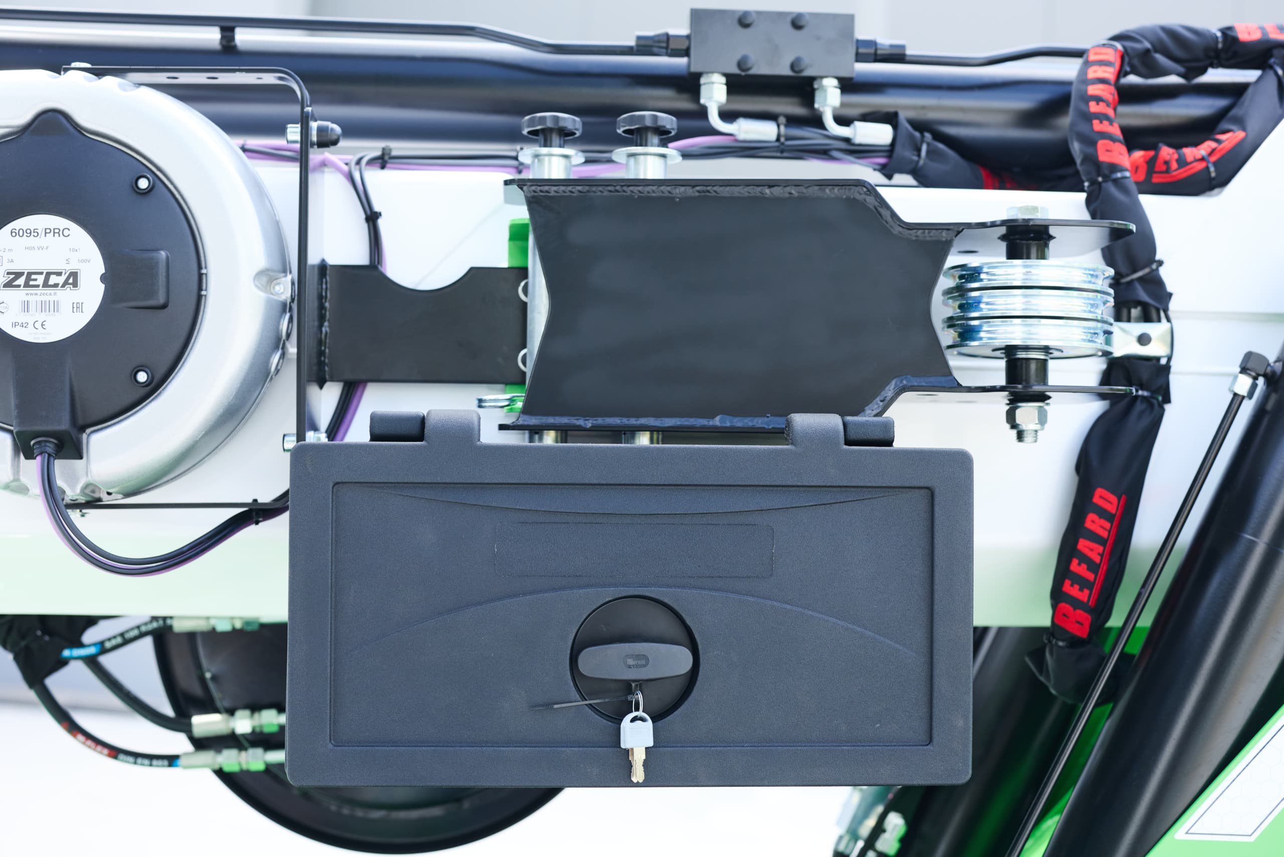 Mini żuraw TB10002