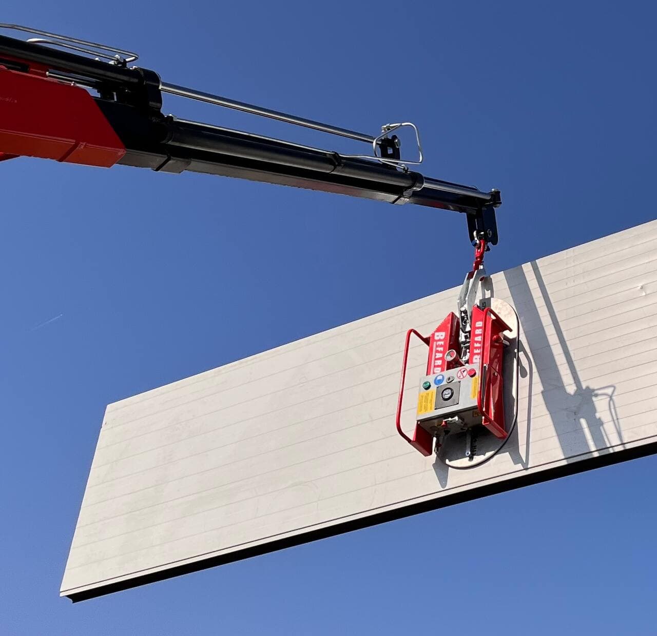 Chwytak próżniowy do płyt warstwowych BEFARD XPR500